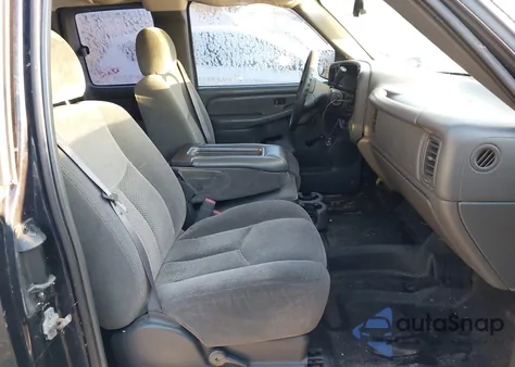 2006 Chevrolet Silverado 1500 Work Truck from USA, damaged, VIN 1GCEC19X96Z274367